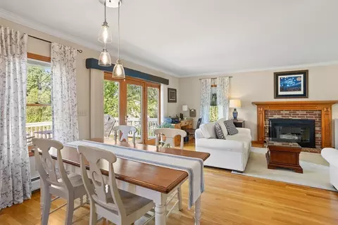 26 Pine Ave, Dracut, MA 01826 photo 6