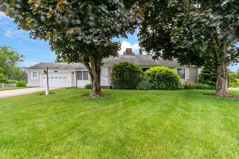 23 George St, Seekonk, MA 02771