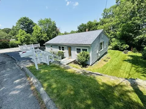 14 Calder St, Marlborough, MA 01752