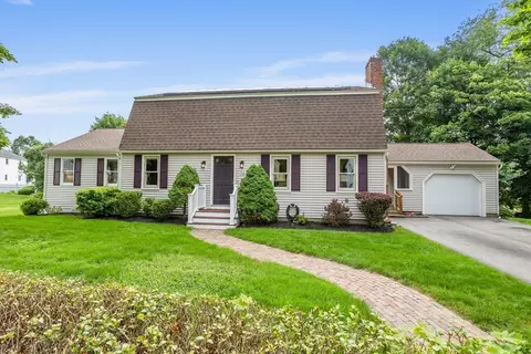 52 Diana Dr, Marlborough, MA 01752