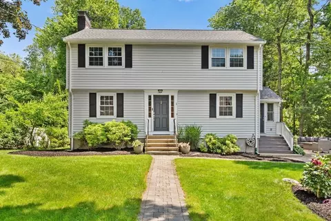 1 Hamilton Rd, Bedford, MA 01730