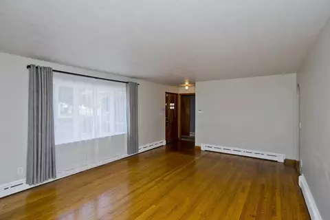 70 Watson St, Chicopee, MA 01020 photo 8