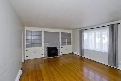 70 Watson St, Chicopee, MA 01020 photo 7
