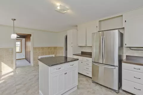 70 Watson St, Chicopee, MA 01020 photo 19