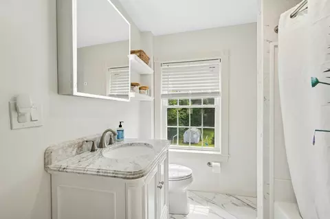 26 Brooks St, Upton, MA 01568 photo 25
