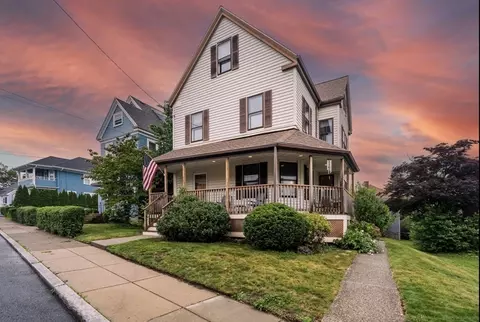46 Oakton Ave, Dorchester, MA 02122