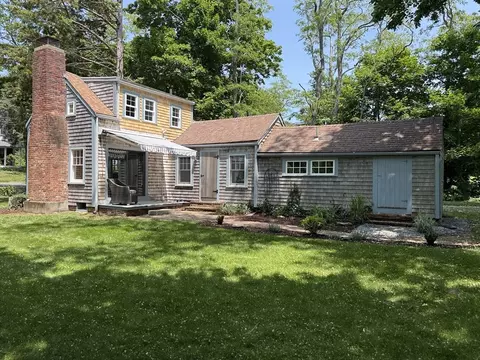 146 Herring Pond Rd, Plymouth, MA 02360