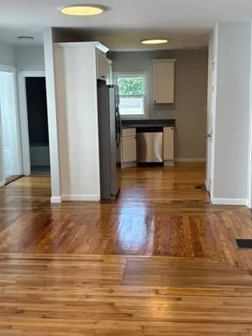 Entry Way - 404 Brayton Ave, Fall River, MA 02721 photo 7 of 8