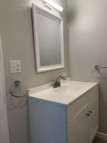 Bath - 404 Brayton Ave, Fall River, MA 02721 photo 4 of 4