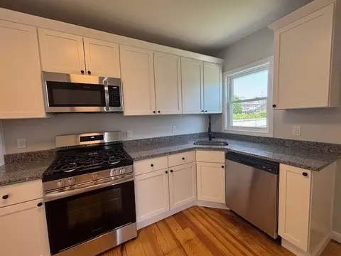 Kitchen - 404 Brayton Ave, Fall River, MA 02721 photo 4 of 6