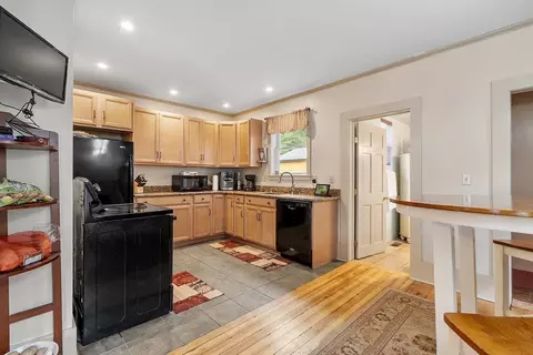 98 Mechanic St, Orange, MA 01364 photo 8