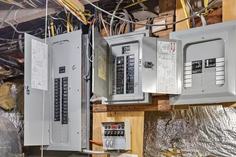 98 Mechanic St, Orange, MA 01364 photo 29