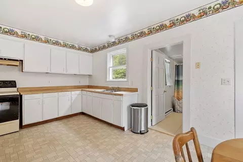 98 Mechanic St, Orange, MA 01364 photo 22