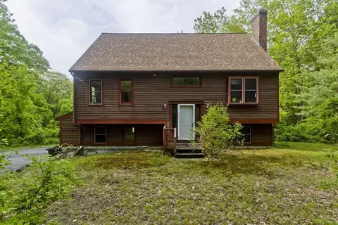 245 State Rd, Phillipston, MA 01331