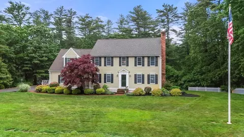 14 Cushman Lndg, Plympton, MA 02367