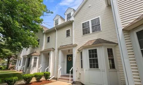555 Main St #4, Woburn, MA 01801