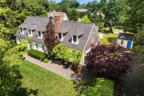 10 Westmoreland, Falmouth, MA 02540