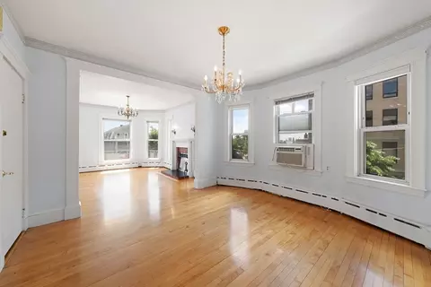 562 Broadway, Everett, MA 02149 photo 18