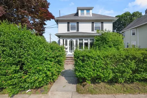 407 Concord St, Framingham, MA 01702