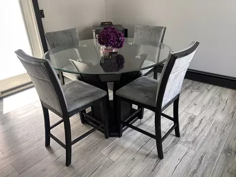 Dining - 18 Greystone Ave, Webster, MA 01570 photo 2 of 2