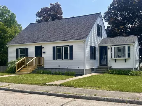 18 Greystone Ave, Webster, MA 01570
