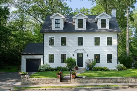 74 Dedham St, Newton, MA 02461