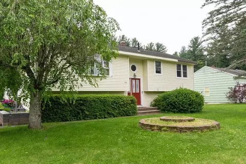 126 Forest Park Rd, Dracut, MA 01826