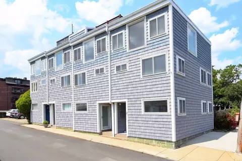 2 Ferry St #2, Chelsea, MA 02150