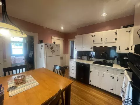 115 Eastern Ave, Lynn, MA 01902 photo 4