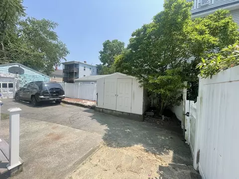 115 Eastern Ave, Lynn, MA 01902 photo 29