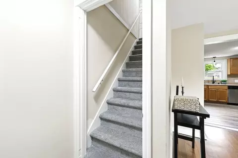 147 Quaker St, Springfield, MA 01118 photo 15