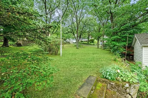 Exterior - 33 Intervale Ave, Saugus, MA 01906 photo 13 of 19
