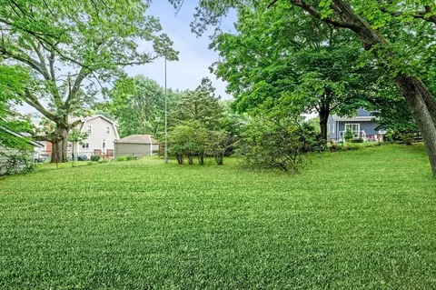 Exterior - 33 Intervale Ave, Saugus, MA 01906 photo 15 of 19
