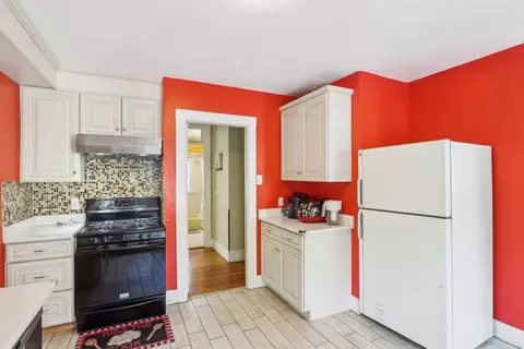 127 Sumner Rd #1, Brookline, MA 02445 photo 10