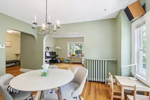 127 Sumner Rd #1, Brookline, MA 02445 photo 4