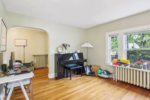 127 Sumner Rd #1, Brookline, MA 02445 photo 3