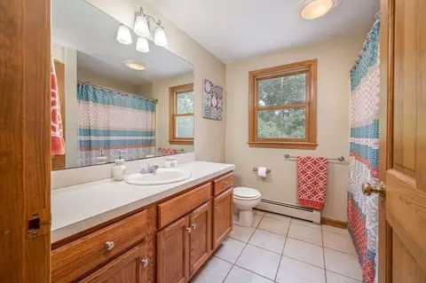 Bath - 10 Tobin Dr, Dudley, MA 01571 photo 1 of 4