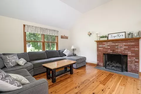 Living - 10 Tobin Dr, Dudley, MA 01571 photo 1 of 4