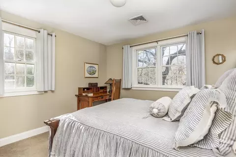 10 Risley Rd, Marblehead, MA 01945 photo 25