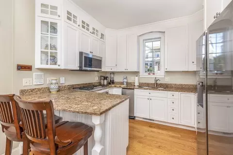 10 Risley Rd, Marblehead, MA 01945 photo 9