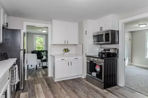 7 2nd Ave, Ware, MA 01082 photo 3