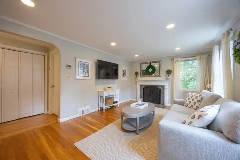 68 Smith Ave, Walpole, MA 02081 photo 7
