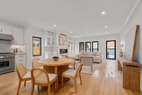 832 E 3rd #A, Boston, MA 02127 photo 8