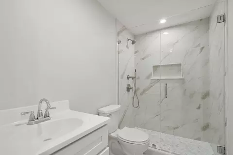 832 E 3rd #A, Boston, MA 02127 photo 31