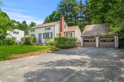 327 South St, Northborough, MA 01532