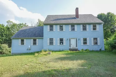 179 County Rd, Ashby, MA 01431