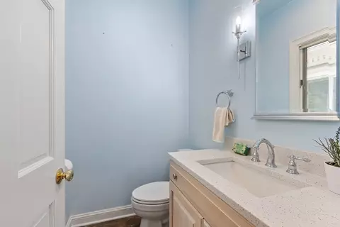 Bath - 151 Pope Rd, Acton, MA 01720 photo 1 of 6