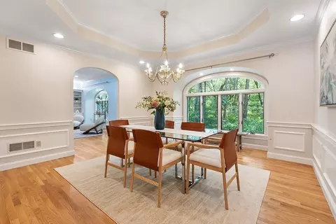 Dining - 151 Pope Rd, Acton, MA 01720 photo 2 of 3