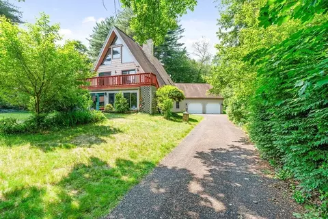 76 Beaver Rd, Ware, MA 01082 photo 3