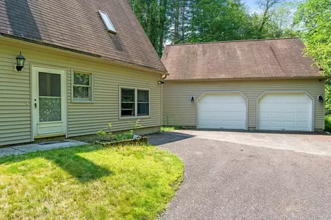 76 Beaver Rd, Ware, MA 01082 photo 4